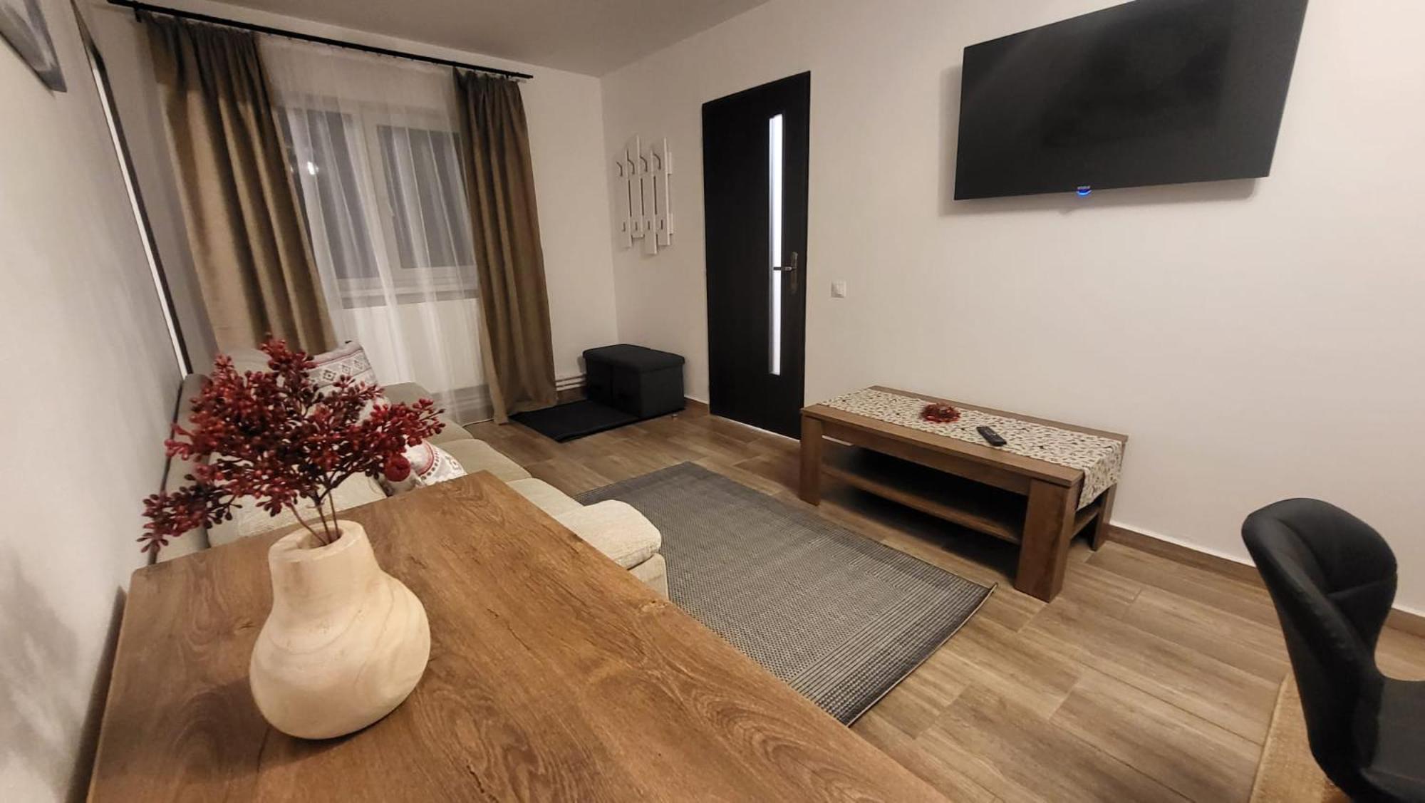 Casa 115 Toplita Экстерьер фото